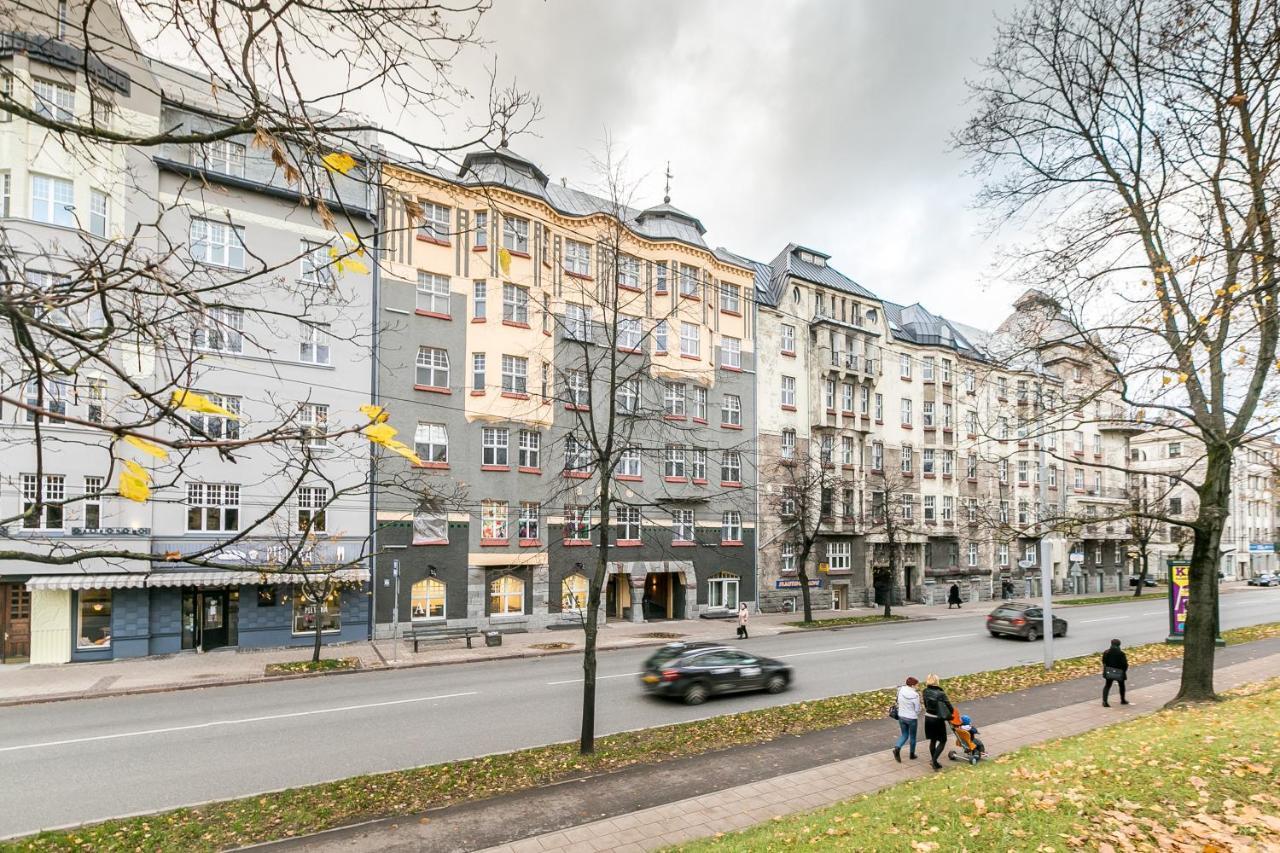 Cozy Flat. Art Nouveau Building, Near The City Center Riga Exterior photo